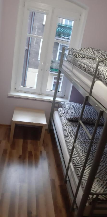 Hostel Tip Top Gdansk Exterior photo